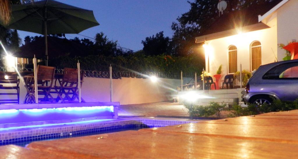 פרטוריה Blackwood Guest House מראה חיצוני תמונה